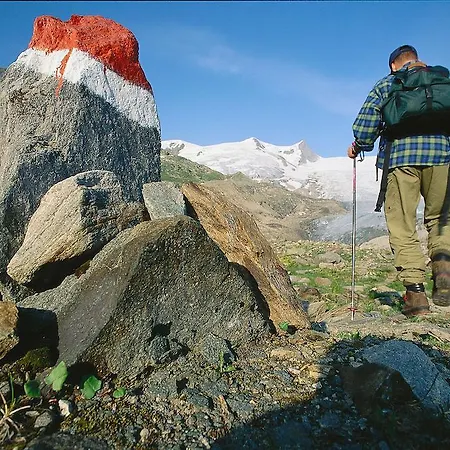 Appartementhaus Marina 东蒂罗尔地区马特赖